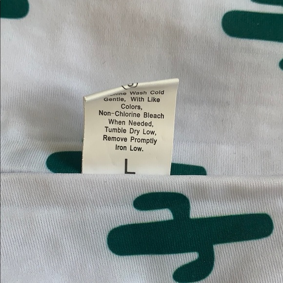 Bathing Suit 👙☀️🌵 - Picture 4 of 8